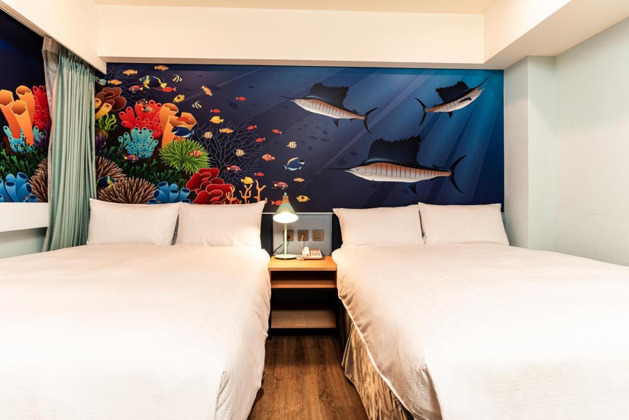 Fish Hotel Kaohsiung Exteriör bild